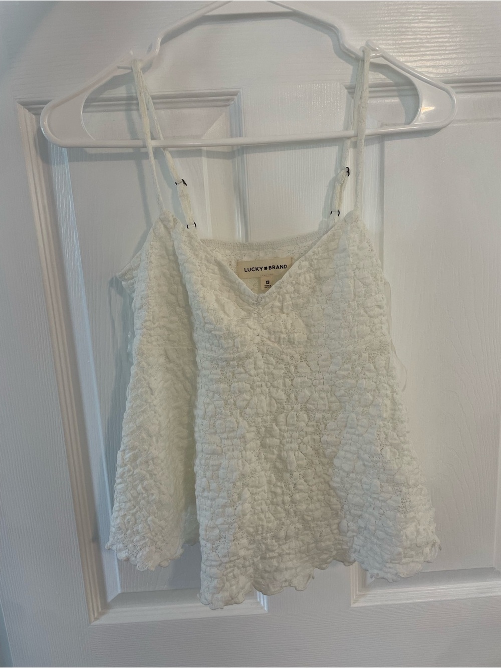 Lucky Brand Cream Textured Spaghetti Strap Camisole